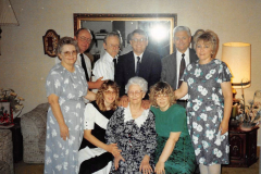 Ray with siblings and Grandma Nellie - 1990